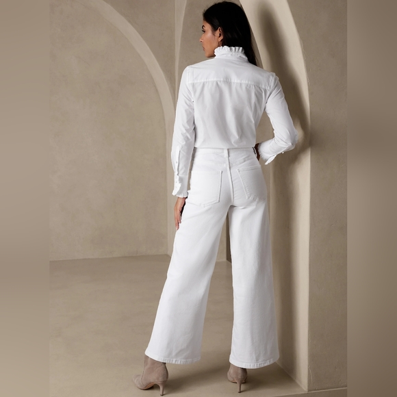 High Rise Wide Leg Jean - Picture 3 of 4